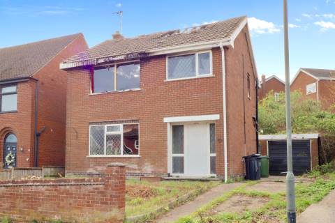 Property for auction in Derbyshire