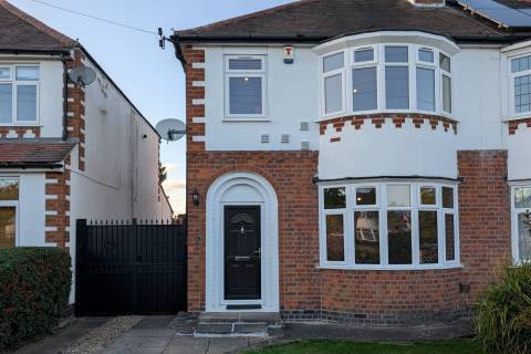 Property for auction in Leicestershire