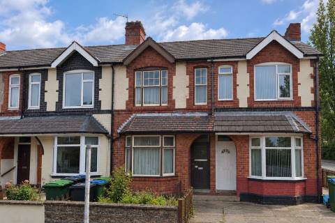 Property for auction in West Midlands
