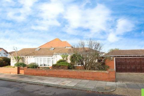 Property for auction in Essex