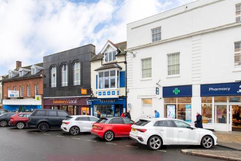 Property for auction in Warwickshire