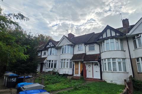 Property for auction in London