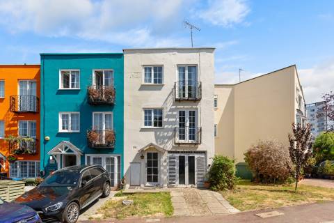 Property for auction in Surrey