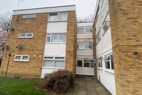 Property for auction in Berkshire