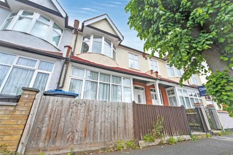 Property for auction in Surrey