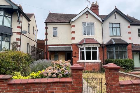 Property for auction in West Midlands