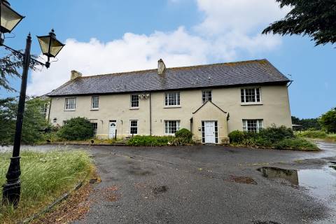 Property for auction in Oxfordshire