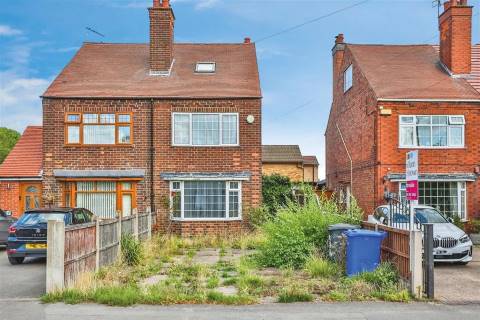 Property for auction in Derbyshire