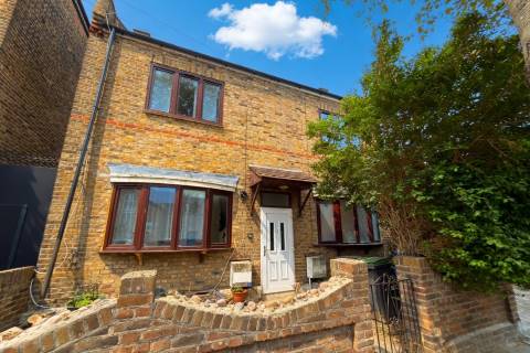 Property for auction in London