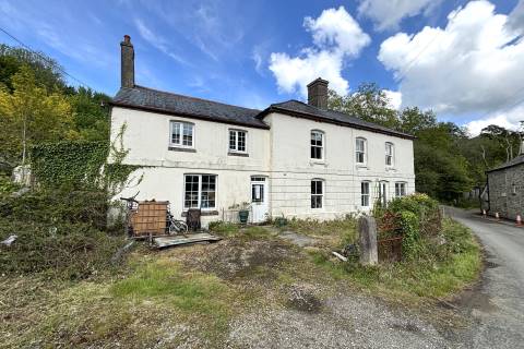 Property for auction in Cornwall