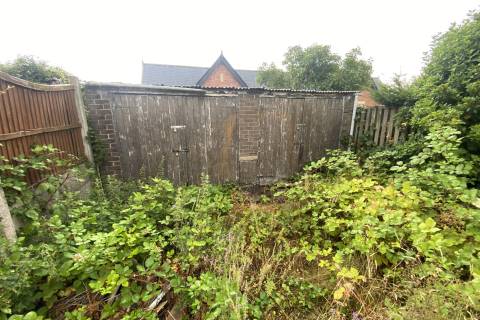 Property for auction in Derbyshire