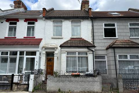 Property for auction in London