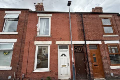 Property for auction in Derbyshire