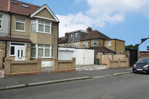 Property for auction in London