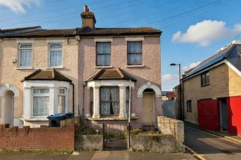 Property for auction in Surrey