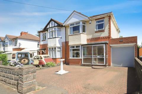 Property for auction in West Midlands