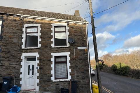 Property for auction in Mid Glamorgan