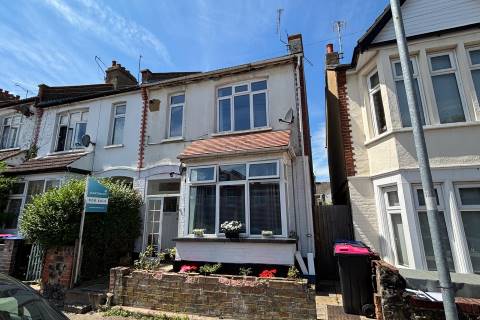 Property for auction in Essex