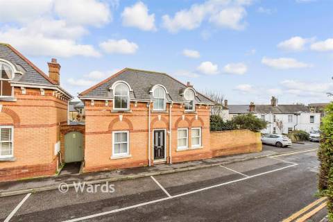 Property for auction in Kent