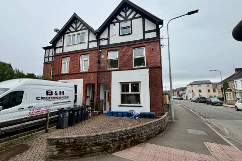 Property for auction in South Glamorgan