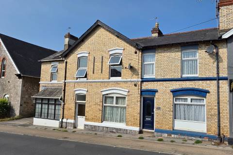 Property for auction in Devon