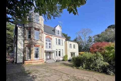 Property for auction in Devon