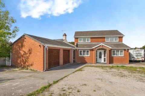 Property for auction in Clwyd