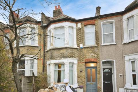 Property for auction in London