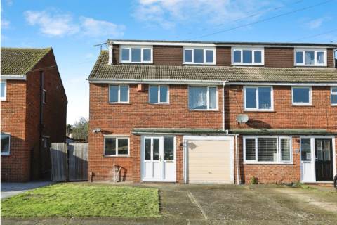 Property for auction in Kent