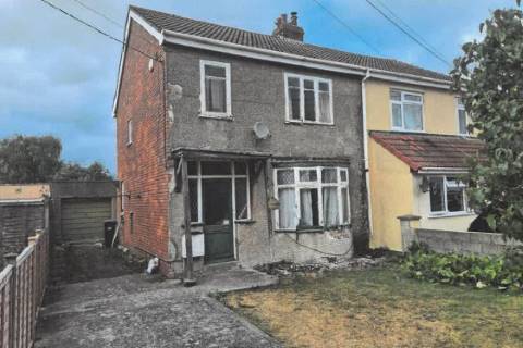 Property for auction in Avon