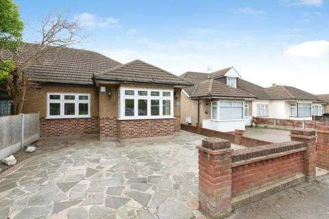 Property for auction in Essex