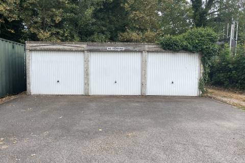 Property for auction in Essex