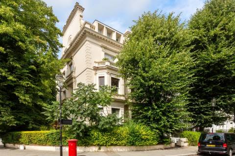 Property for auction in London