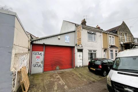 Property for auction in Avon