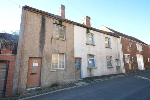 Property for auction in Somerset
