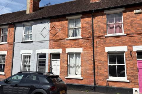 Property for auction in Derbyshire