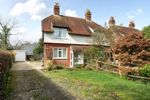 Property for auction in Surrey