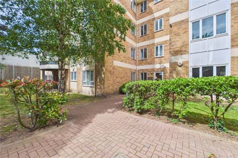 Property for auction in Berkshire