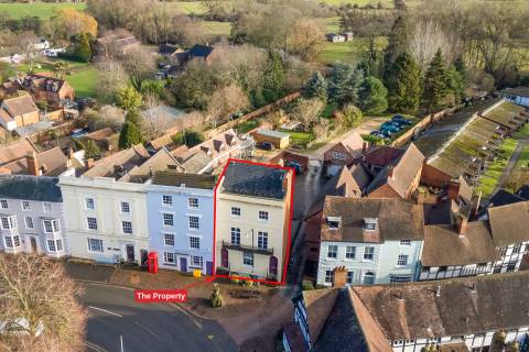 Property for auction in Warwickshire