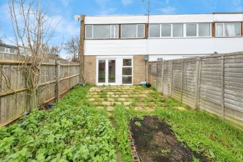 Property for auction in Buckinghamshire