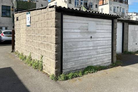 Property for auction in Essex