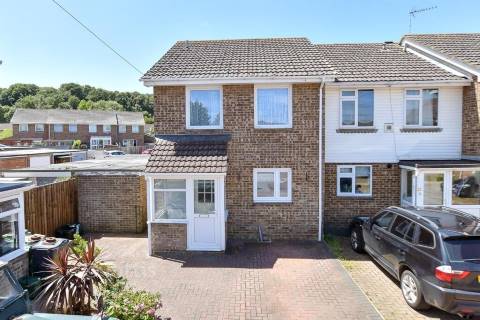 Property for auction in Isle of Wight