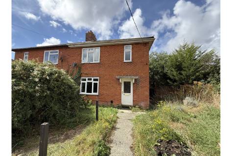Property for auction in Isle of Wight