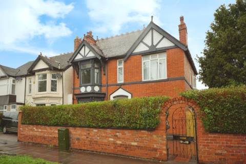 Property for auction in West Midlands