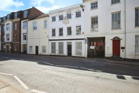 Property for auction in Berkshire