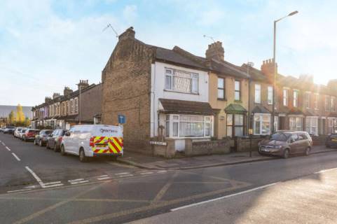 Property for auction in London