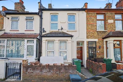 Property for auction in London