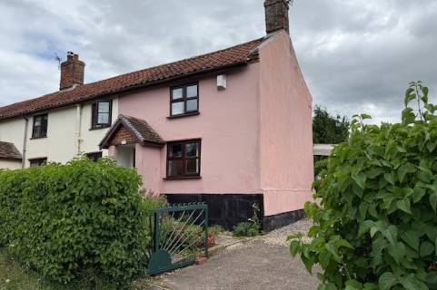Property for auction in Norfolk