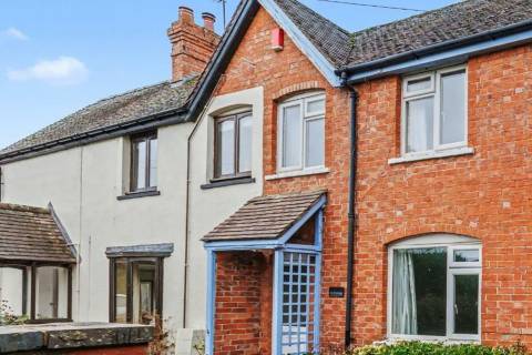 Property for auction in Worcestershire