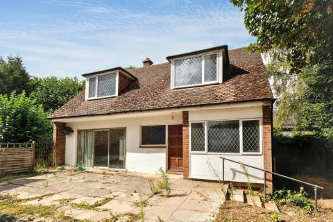 Property for auction in Bedfordshire